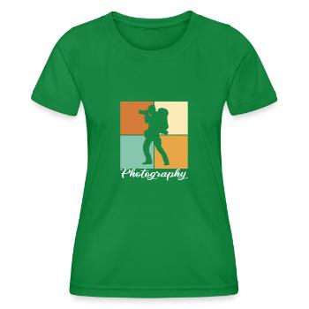 Fotografie - Frauen Funktions-T-Shirt - Kelly Green - Vorne - AI Model Female 172 dark (172cm)