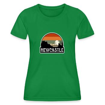 Newcastle England Flag Skyline Travel Souvenir - Women's Functional T-Shirt - kelly green - Front - AI Model Female 172 dark (172cm)