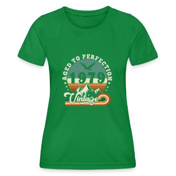 Bis zur Perfektion gealtert 1979 Retro -Edition 2025. - Frauen Funktions-T-Shirt - Kelly Green - Vorne - AI Model Female 172 dark (172cm)