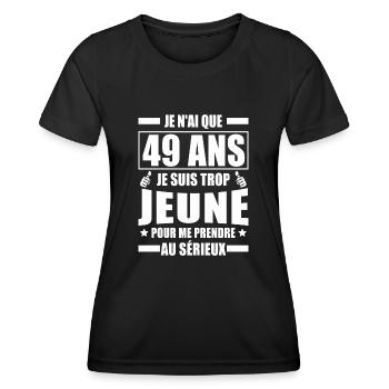 j'ai 49 ans / cadeau anniversaire 49 ans - T-shirt sport Femme - noir - Devant - AI Model Female 172 light (172cm)
