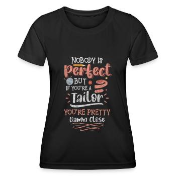 Couturière à l’aiguille au Crochet à la main - T-shirt sport Femme - noir - Devant - AI Model Female 172 light (172cm)