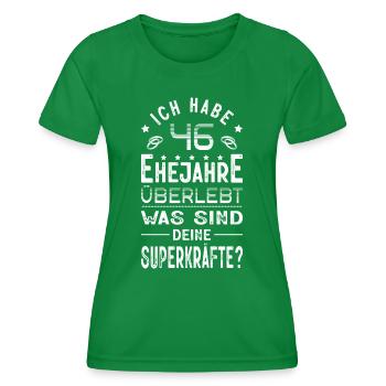 Hochzeitsgeschenk 46 Jahre Ehe Hochzeitstag - Frauen Funktions-T-Shirt - Kelly Green - Vorne - AI Model Female 172 dark (172cm)