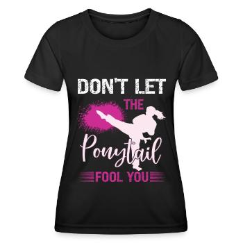 Karate Girl Martial Arts Women Karate Kick - Frauen Funktions-T-Shirt - Schwarz - Vorne - AI Model Female 172 light (172cm)