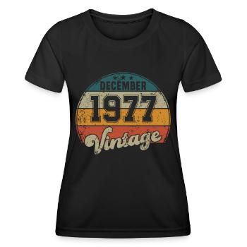 Vintage Geburtstag - Dezember 1977 - Geschenkidee - Frauen Funktions-T-Shirt - Schwarz - Vorne - AI Model Female 172 light (172cm)