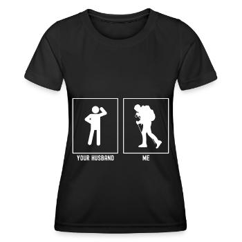 Ihr Mann - Ich - Wandernder Spaziergang - Frauen Funktions-T-Shirt - Schwarz - Vorne - AI Model Female 172 light (172cm)