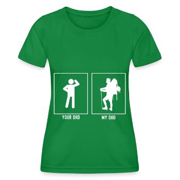 Ton père - Mon père - Homme errant posant - T-shirt sport Femme - vert - Devant - AI Model Female 172 dark (172cm)