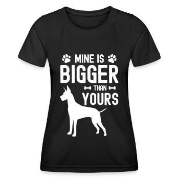 Meiner ist größer als deiner - Frauen Funktions-T-Shirt - Schwarz - Vorne - AI Model Female 172 light (172cm)