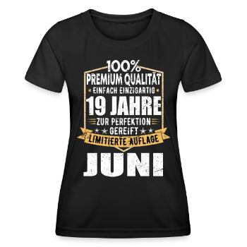 19. Geburtstag Juni Jahrgang 2004 Vintage - Frauen Funktions-T-Shirt - Schwarz - Vorne - AI Model Female 172 light (172cm)