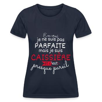 Pas parfaite mais Caissière - T-shirt sport Femme - bleu marine - Devant - AI Model Female 172 light (172cm)