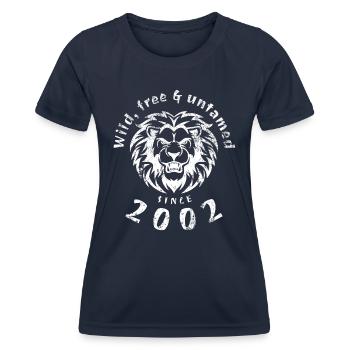 Sauvage, libre et indompté depuis 2002 - T-shirt sport Femme - bleu marine - Devant - AI Model Female 172 light (172cm)