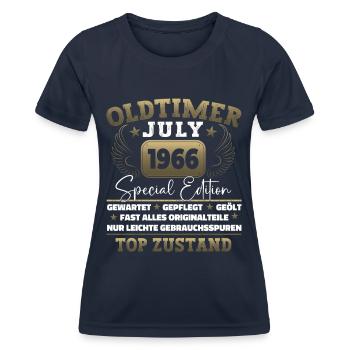 Oldtimer Juli 1966 56. Geburtstag Geschenk Herren - Frauen Funktions-T-Shirt - Navy - Vorne - AI Model Female 172 light (172cm)