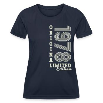 Cadeau original vintage 1978 44ème anniversaire - T-shirt sport Femme - bleu marine - Devant - AI Model Female 172 light (172cm)