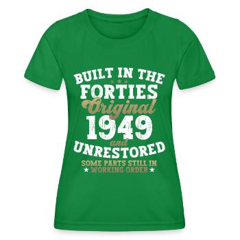 Built in the forties 1949 75. Geburtstag Herren - Frauen Funktions-T-Shirt - Kelly Green - Vorne - AI Model Female 172 dark (172cm)