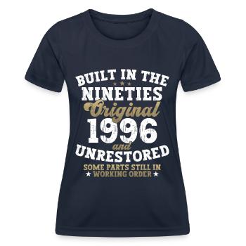 Built in the nineties 1996 26. Geburtstag Herren - Frauen Funktions-T-Shirt - Navy - Vorne - AI Model Female 172 light (172cm)