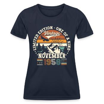 Original novembre 1958 64e anniversaire cadeau - T-shirt sport Femme - bleu marine - Devant - AI Model Female 172 light (172cm)