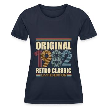 Née en 1982 naissance vintage - T-shirt sport Femme - bleu marine - Devant - AI Model Female 172 light (172cm)