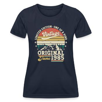 Original Juin 1985 Millésime 1985 Anniversaire 1985 - T-shirt sport Femme - bleu marine - Devant - AI Model Female 172 light (172cm)