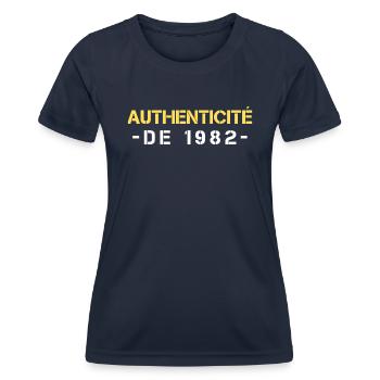 1982 année exceptionnelle cadeau - T-shirt sport Femme - bleu marine - Devant - AI Model Female 172 light (172cm)