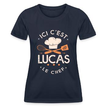 Lucas Chef Ici c est lucas le chef cuisinier - T-shirt sport Femme - bleu marine - Devant - AI Model Female 172 light (172cm)