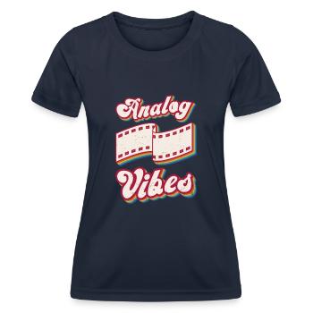 Retro Photographer Vintage Analog Vibes - Frauen Funktions-T-Shirt - Navy - Vorne - AI Model Female 172 light (172cm)