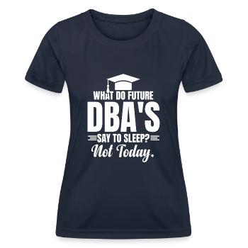 DBA Degree DBA Degree Docteur en commerce - T-shirt sport Femme - bleu marine - Devant - AI Model Female 172 light (172cm)