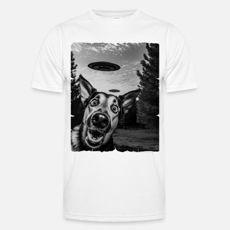 Schäferhund Auserirdisch Invasion Uap Weirdcore Männer Funktions-T-Shirt