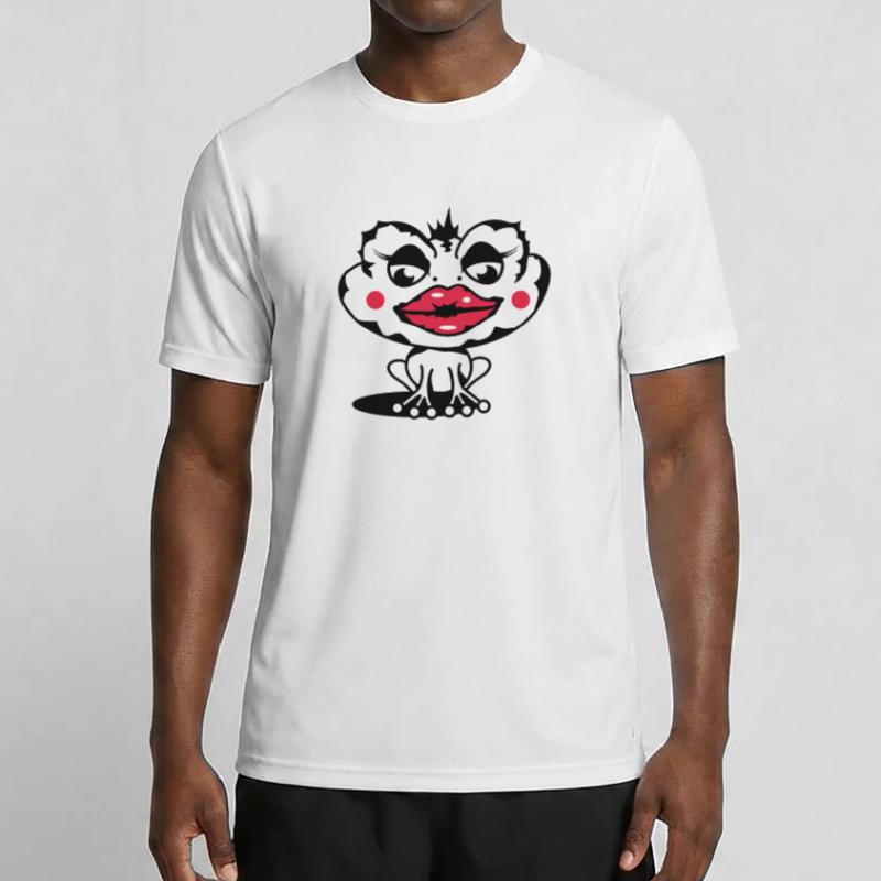 A toad with a thick lip Men's Functional T-Shirt