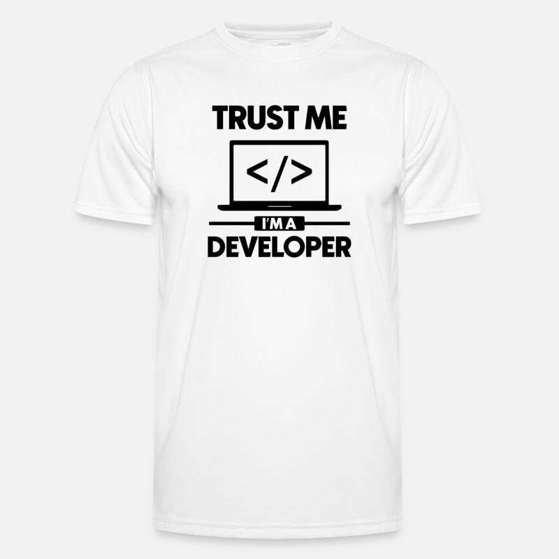 Glaub mir, ich bin ein Entwickler Männer Funktions-T-Shirt