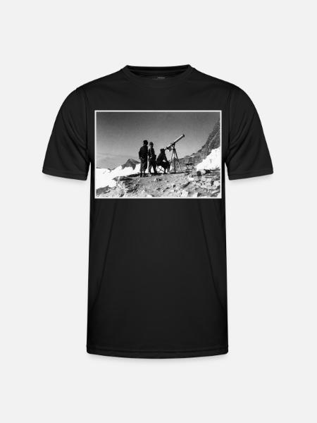 Three men and a telescope - Men's Functional T-Shirt - black