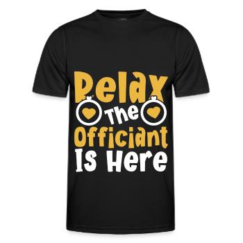 Entspannen Sie sich der Officiant ist hier - Männer Funktions-T-Shirt - Schwarz - Vorne - AI Model Male 178 dark (178cm)
