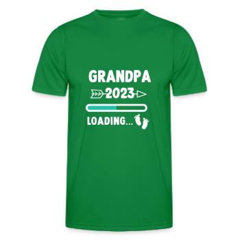 Ich werde Opa 2023 - Babyfüsse mit Loading Screen - Männer Funktions-T-Shirt - Kelly Green - Vorne - AI Model Male 178 dark (178cm)