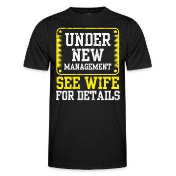 Sous la nouvelle direction, voir Pension d’épouse pour plus de détails - T-shirt sport Homme - noir - Devant - AI Model Male 178 dark (178cm)