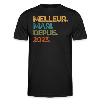 Mari Depuis 2023 Cadeau Anniversaire Mariage - T-shirt sport Homme - noir - Devant - AI Model Male 178 dark (178cm)