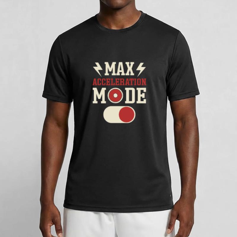 Max Acceleration Mode On. discus thrower. Men's Functional T-Shirt