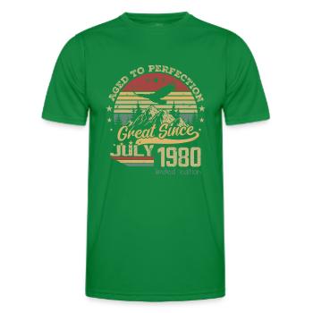 45 Jahre alt Perfekt gealtert, geboren im Juli 1979 - Männer Funktions-T-Shirt - Kelly Green - Vorne - AI Model Male 178 dark (178cm)