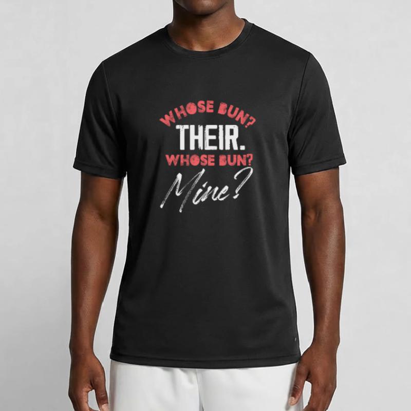 whose bun their whose bun mine Design Männer Funktions-T-Shirt