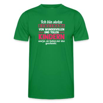 Stiefmutter Stiefmama Bonusmama - Männer Funktions-T-Shirt - Kelly Green - Vorne - AI Model Male 178 dark (178cm)