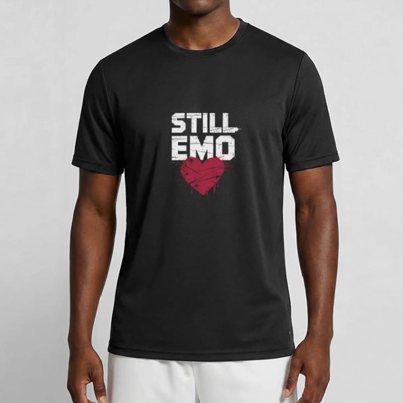 Still Emo! Emo Goth Alternative Männer Funktions-T-Shirt