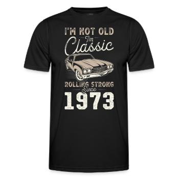 Né en 1973 Anniversaire Voiture classique - T-shirt sport Homme - noir - Devant - AI Model Male 178 dark (178cm)