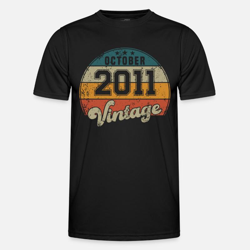 Vintage Geburtstag - Oktober 2011 - Geschenkidee Männer Funktions-T-Shirt