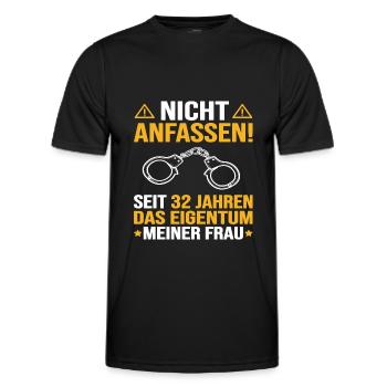 Seifenhochzeit 32 Hochzeitstag Geschenk - Männer Funktions-T-Shirt - Schwarz - Vorne - AI Model Male 178 dark (178cm)