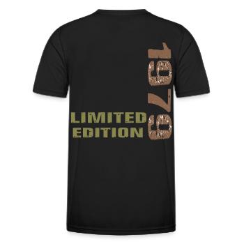 Jahrgang 1979 Limited Edition Geschenk - Männer Funktions-T-Shirt - Schwarz - Hinten - AI Model Male 178 dark (178cm)