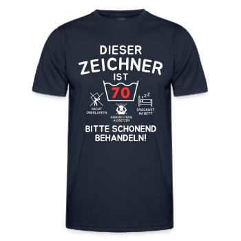 Ce dessinateur a 70 ans. - T-shirt sport Homme - bleu marine - Devant - AI Model Male 178 dark (178cm)