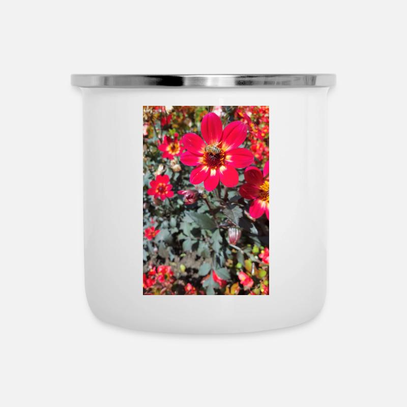 Large-feathered dahlia / bee plant - Camper Mug - white