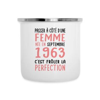 Anniversaire 60 ans - Née en Septembre 1963 - Tasse émaillée - blanc - Devant