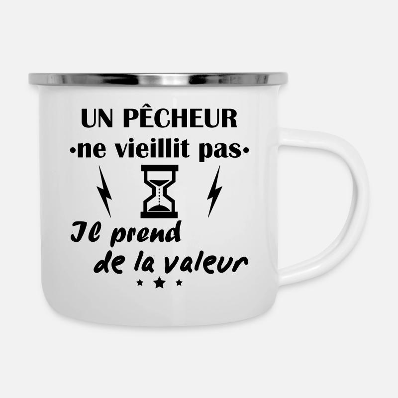 Pêcheur ne vieillit pas, idée cadeau anniversaire - Tasse émaillée - blanc
