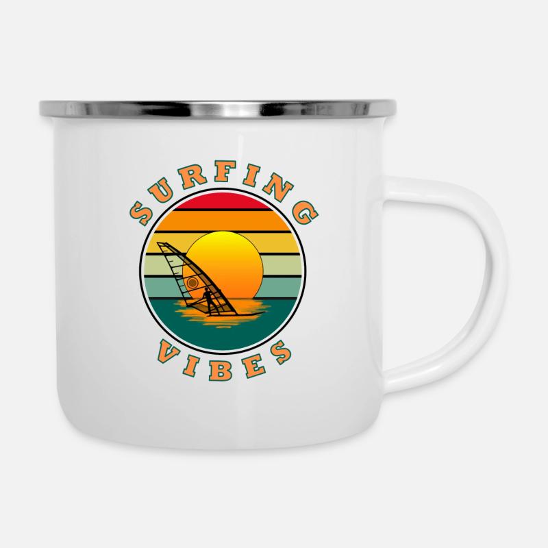 Surfing Vibes - Sonne retro - Windsurfer - Emaille-Tasse - Weiß