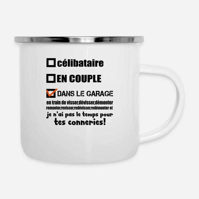 dans le garage - Tasse émaillée - blanc