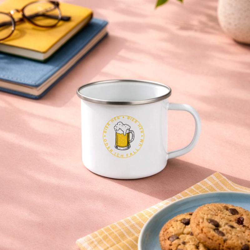 Bees here - Oder ich fall um! Camper Mug