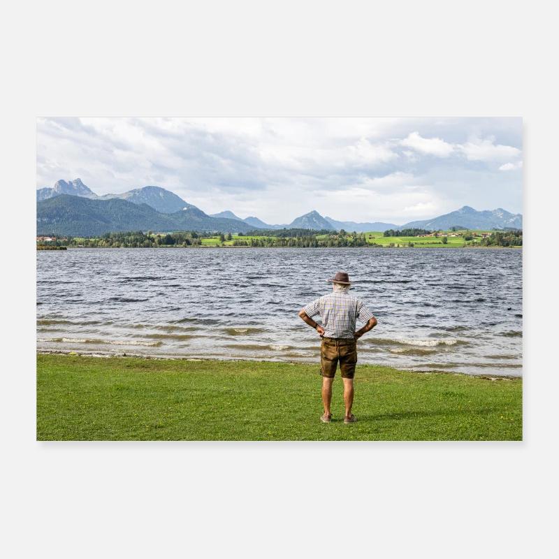 Ein Bayer am Hopfensee - Poster 90x60 cm - Weiß